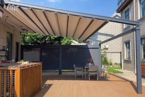 Retractable Roof