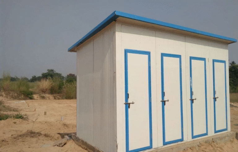 The Job Site Essential: How Quality Portable Toilets Improve Morale and Productivity